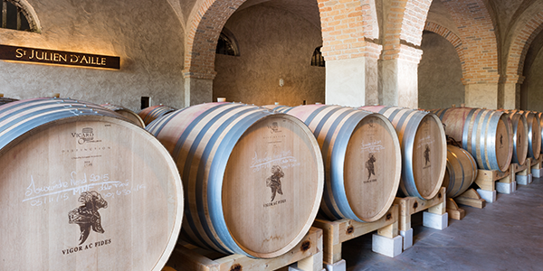 St Julien Cave à Vin